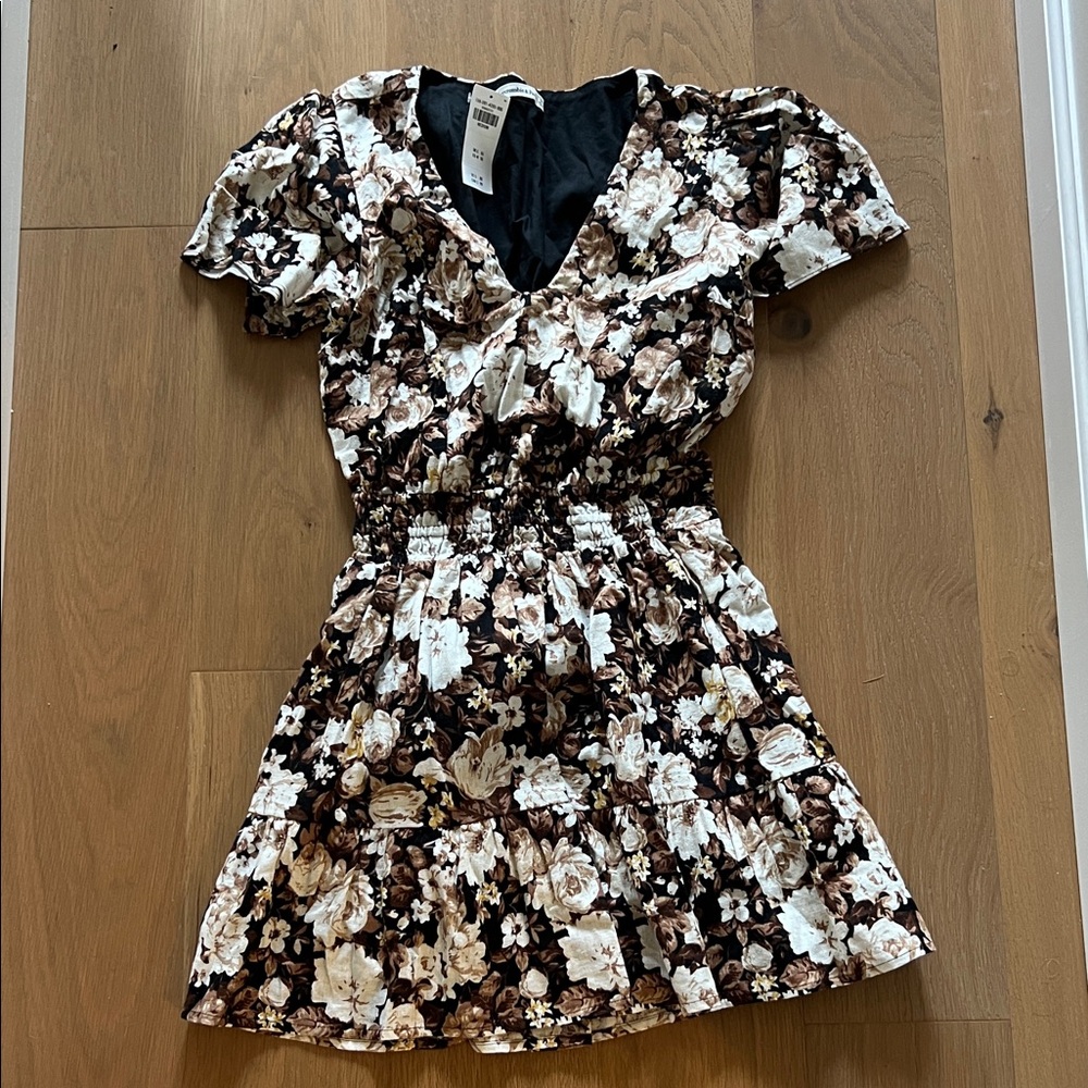 Abercrombie & Fitch Floral Mini Dress - Black and Cream